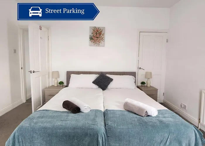 Modish 1Bed Apartment With Free Street Parking