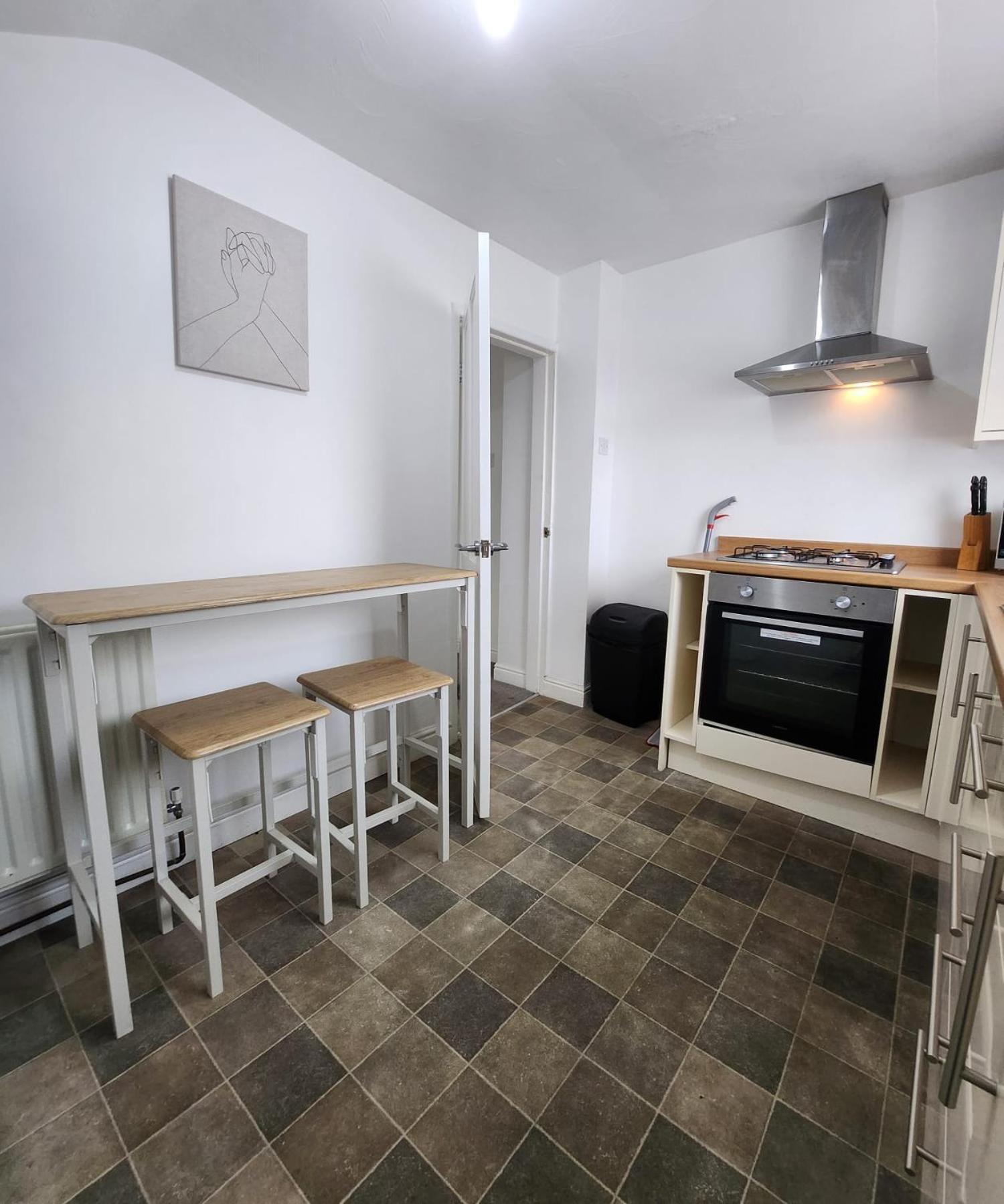 Modish 1bed With Free Street Parking * Scunthorpe